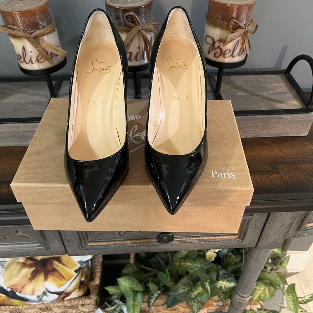 Christian Louboutin Black Leather Pumps size 8.5-Worn only one time!!